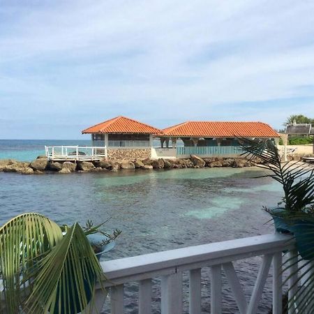 Lush Tropical Apartment Located In A 4-Star Resort Runaway Bay Bagian luar foto