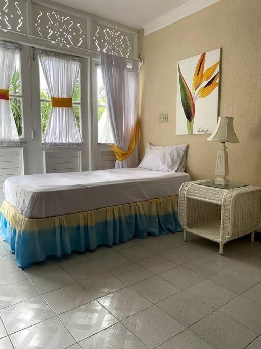 Lush Tropical Apartment Located In A 4-Star Resort Runaway Bay Bagian luar foto