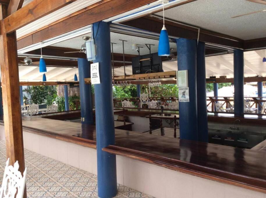 Lush Tropical Apartment Located In A 4-Star Resort Runaway Bay Bagian luar foto